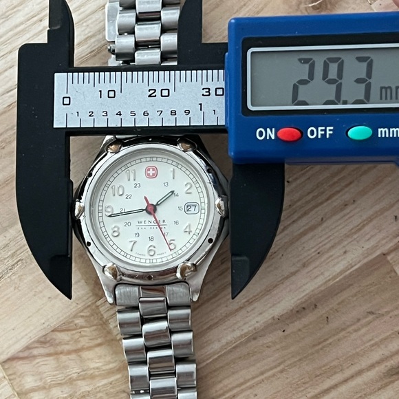 Wenger Ladies Watch Vintage Stainless Bracelet White Dial Date Window - Picture 13 of 16